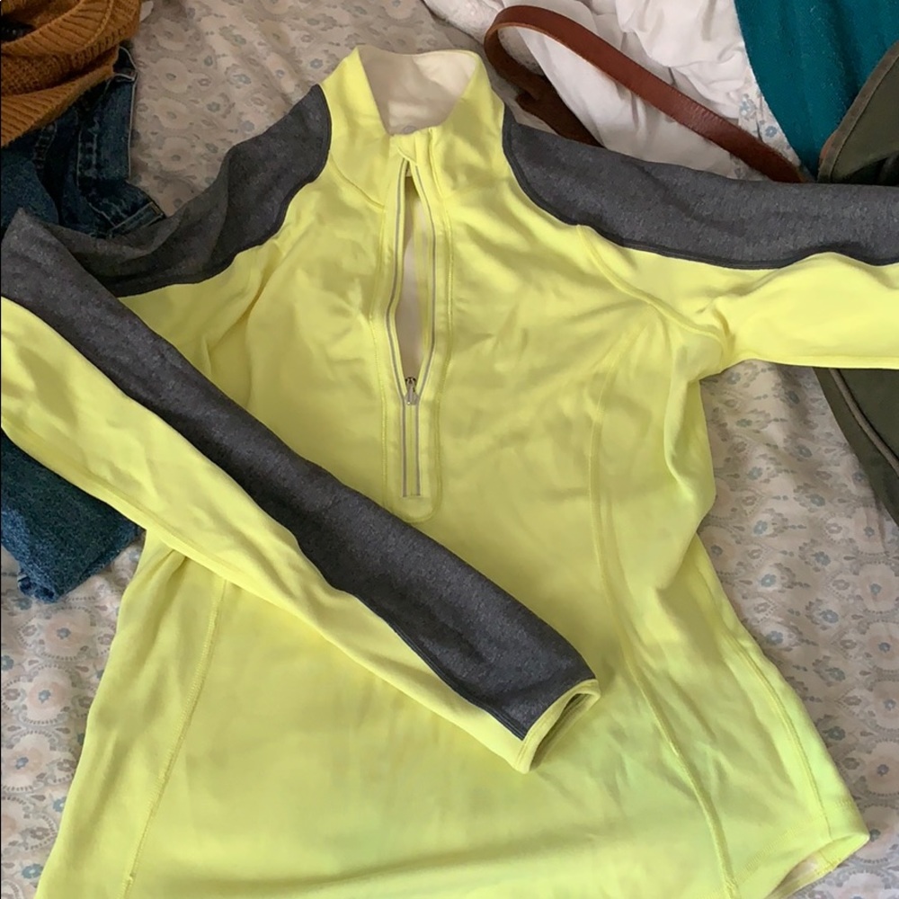 Lulu lemon pull on sweater